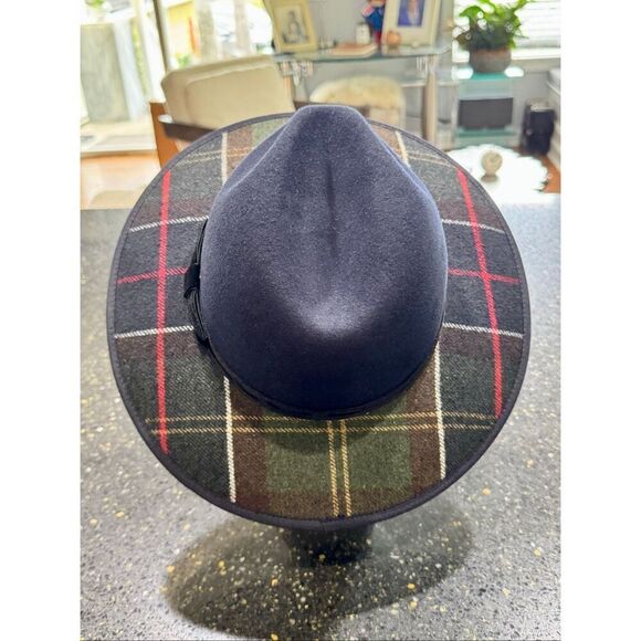 Barbour Thornhill Wool Fedora. Large.